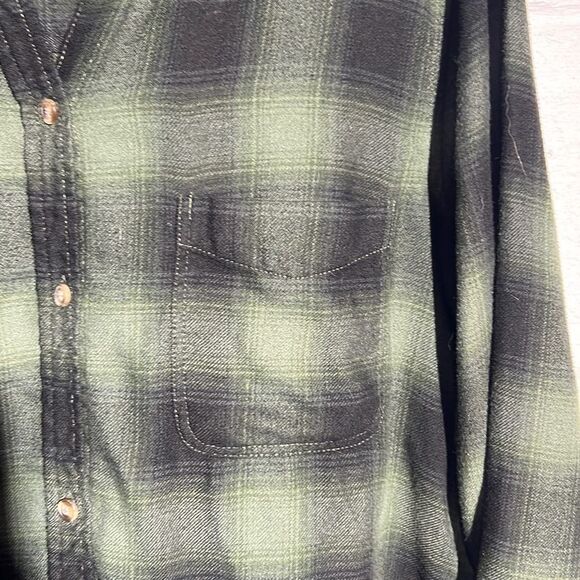 Upcycle flannel with smile print - Picture 2 of 5